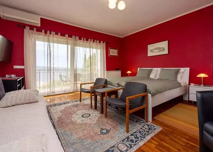 Two-bedroom 3 茨里克韦尼察